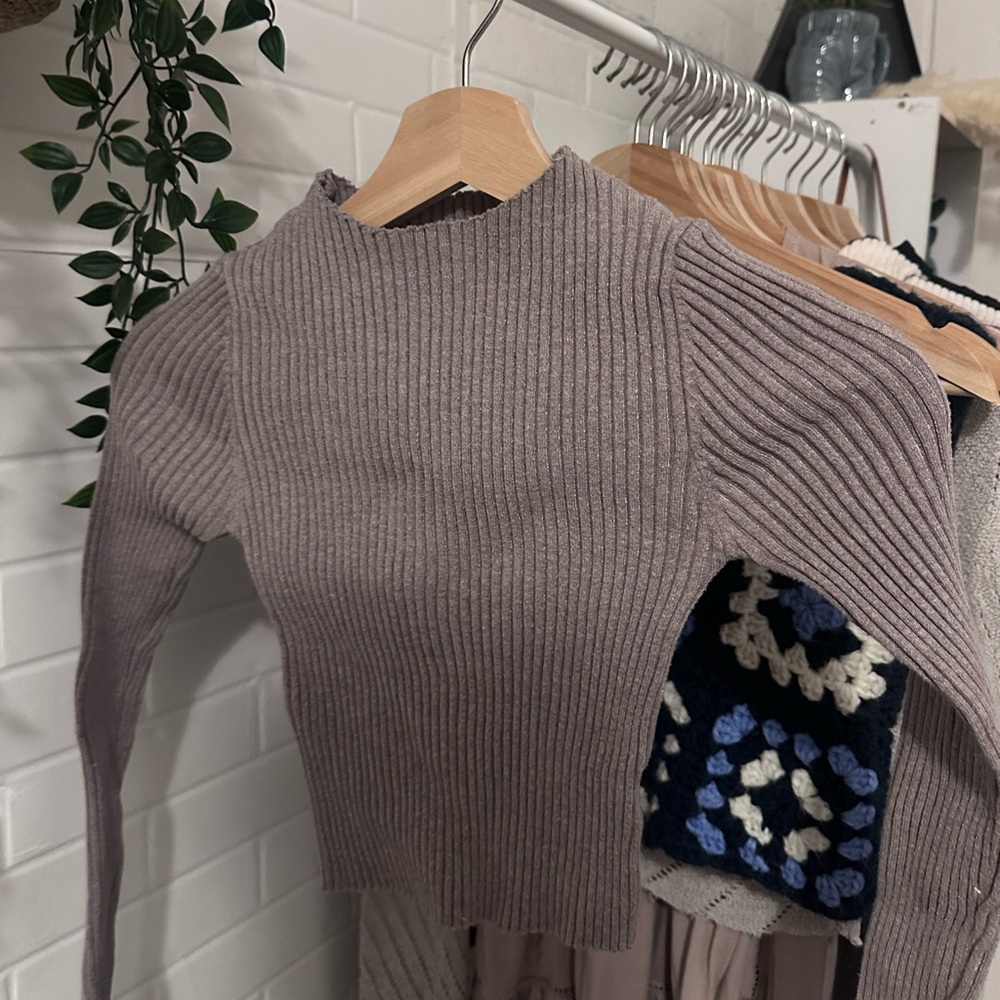 Ribbed Mauve Sweater